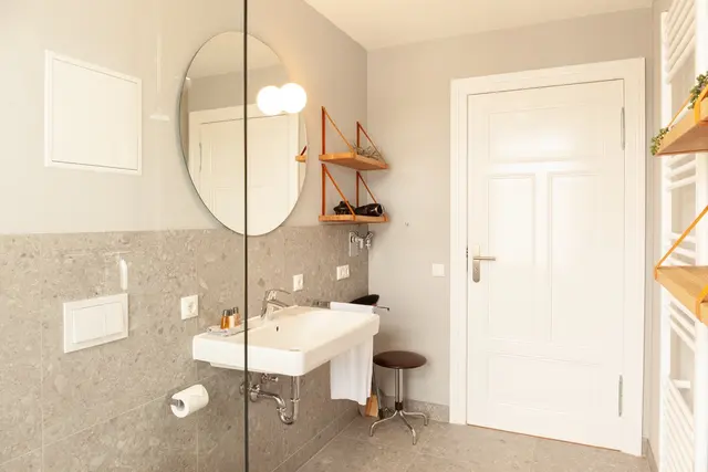 Kaiser Karl No. 3 | 1 Bedroom Apartment  — accommodation at OSTKÜSTE Boutique Apartments, Seebad Ahlbeck — photo 5 of 12