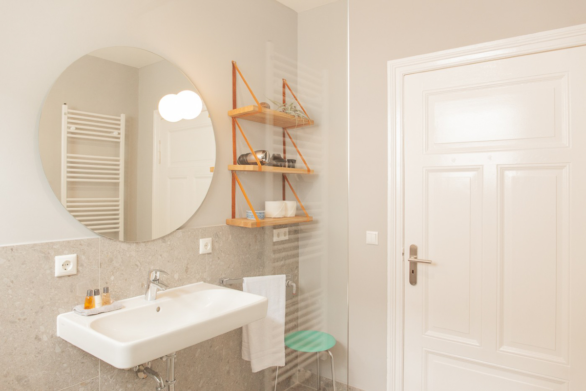 Kaiser Karl No. 6 | Deluxe 2 Bedroom Apartment | Terrace — accommodation at OSTKÜSTE Boutique Apartments, Seebad Ahlbeck — photo 6 of 11
