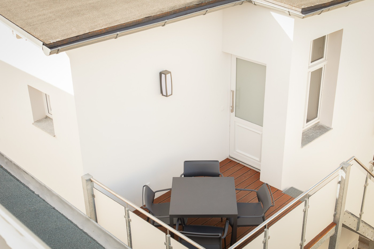 Kaiser Karl No. 6 | Deluxe 2 Bedroom Apartment | Terrace — accommodation at OSTKÜSTE Boutique Apartments, Seebad Ahlbeck — photo 9 of 11