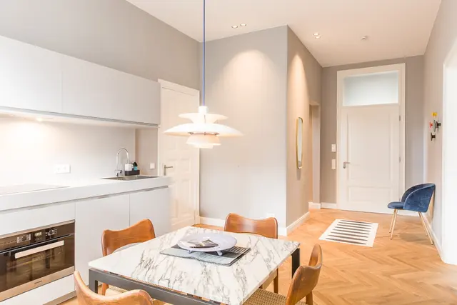 Nadler Hof No. 3 | 1 Bedroom Apartment | separate kitchen — accommodation at OSTKÜSTE Boutique Apartments, Seebad Ahlbeck — photo 5 of 17