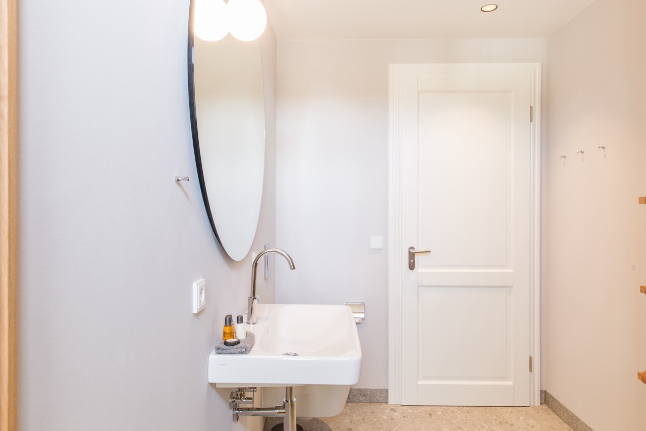 Nadler Hof No. 8 | 1 Bedroom Apartment | separate kitchen — accommodation at OSTKÜSTE Boutique Apartments, Seebad Ahlbeck — photo 7 of 14