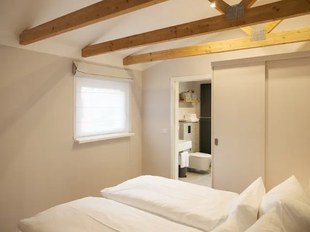 Villa Groth No. 10 | 1 Bedroom Gartenhaus | Terrace — accommodation at OSTKÜSTE Boutique Apartments, Seebad Ahlbeck — photo 9 of 17
