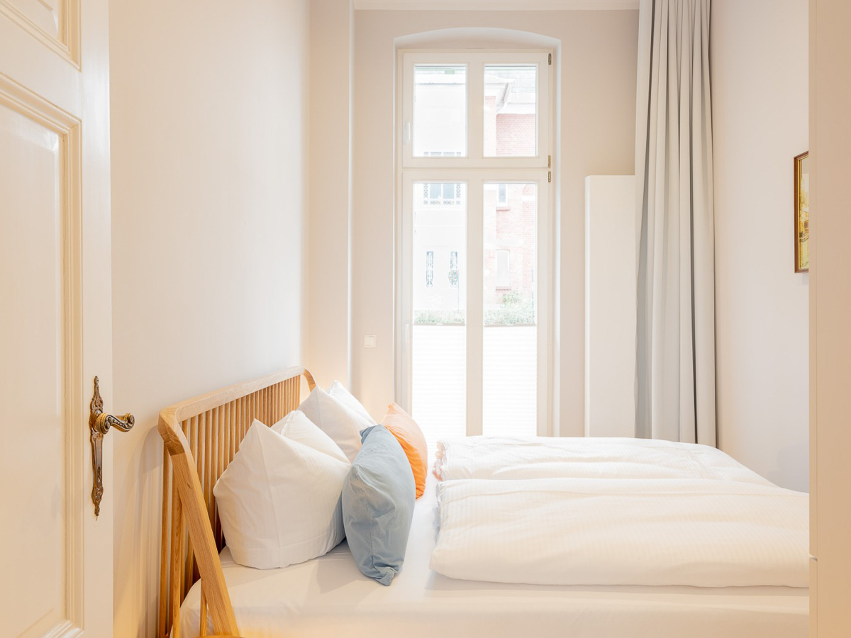 Villa Groth No. 4 | 2 Bedroom Apartment — accommodation at OSTKÜSTE Boutique Apartments, Seebad Ahlbeck — photo 12 of 18