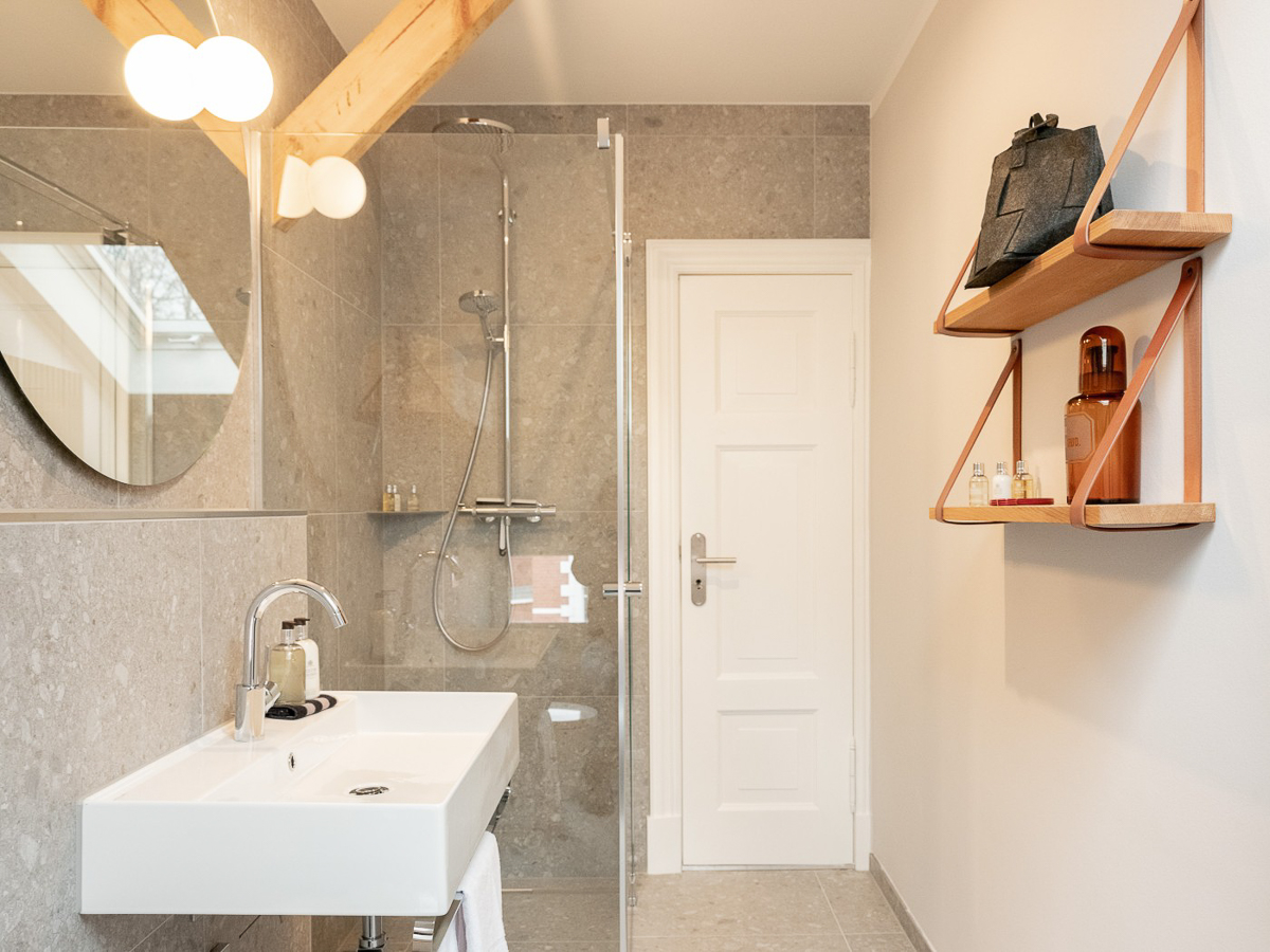 Villa Groth Nr. 9 | Deluxe Apartment — OSTKÜSTE Boutique Apartments, Seebad Ahlbeck (9/17)