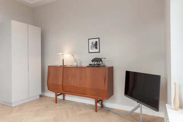 Villa Staudt No. 8 | Deluxe 1 Bedroom Apartment | Balcony — accommodation at OSTKÜSTE Boutique Apartments, Seebad Ahlbeck — photo 9 of 14