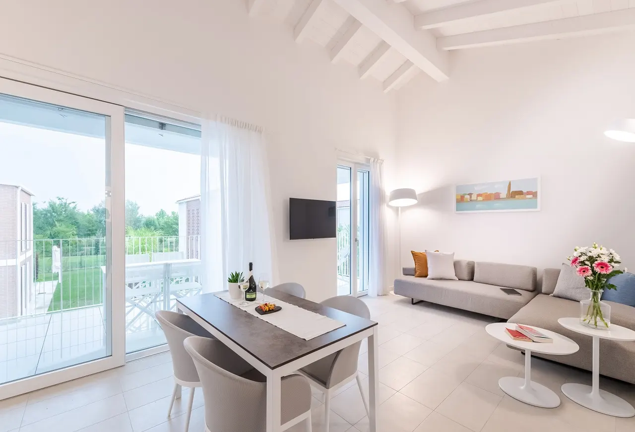 Suite Prestige | Unique Apartment near the pool – Pareus Beach Resort Caorle 30021 Caorle