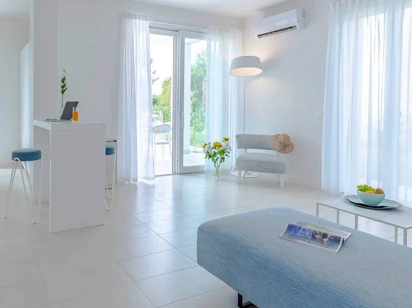 Villa Mare | Luxurious retreat, just steps from the pool – Pareus Beach Resort Caorle 30021 Caorle