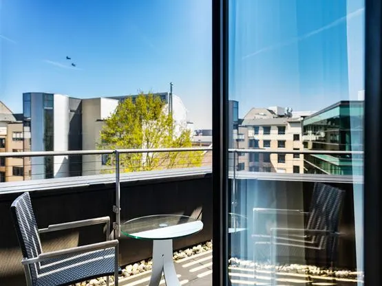 Business Single | Loft Character & High Floor – Plaza Hotel & Living Frankfurt Am Main