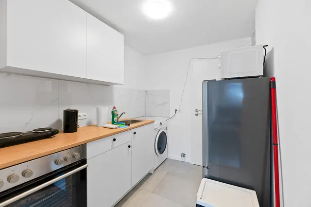 2 Room Apartment | Esslinger Strasse — accommodation at RAUMSCHMIDE GmbH,  Ihr Partner für möblierte Unterkünfte — photo 4 of 7