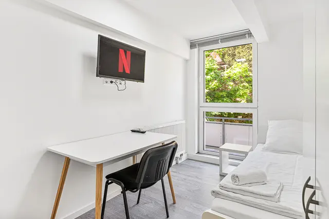 2 Room Apartment for 3 | Katzental Strasse – RAUMSCHMIDE GmbH