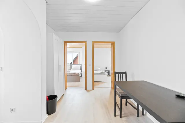 2 Room Apartment | Hauptstrasse — accommodation at RAUMSCHMIDE GmbH, Ihr Partner für möblierte Unterkünfte — photo 3 of 6