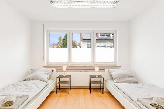 3 Raum Apartment | Göppingen — RAUMSCHMIDE GmbH, Ihr Partner für möblierte Unterkünfte (4/6)