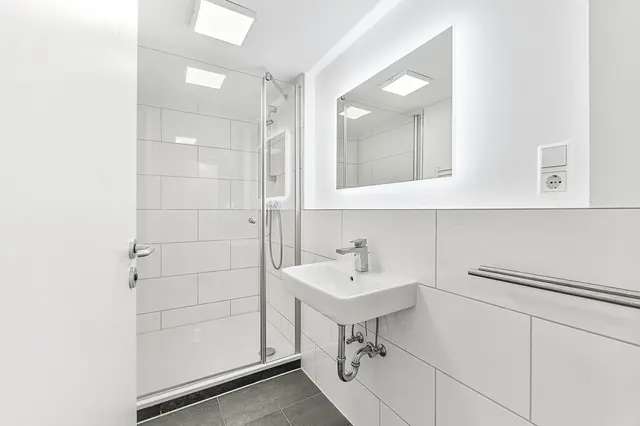 4 Raum Apartment für 7 | Heidenheim an der Brenz — RAUMSCHMIDE GmbH,  Ihr Partner für möblierte Unterkünfte (4/6)