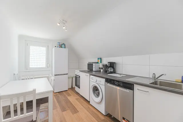 4 Room Apartment | Stuttgarter Strasse – RAUMSCHMIDE GmbH