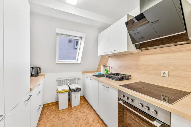5 Room Apartment | Hirschplatz — RAUMSCHMIDE GmbH,  Ihr Partner für möblierte Unterkünfte (2/7)