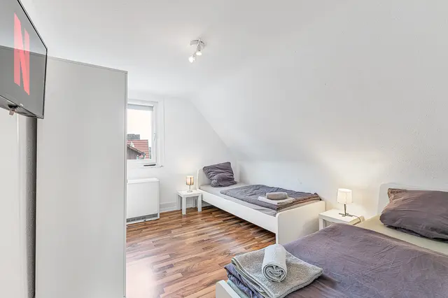 BW22 | 4 Raum Apartment für 8 | Lorch — RAUMSCHMIDE GmbH, Ihr Partner für möblierte Unterkünfte (6/11)