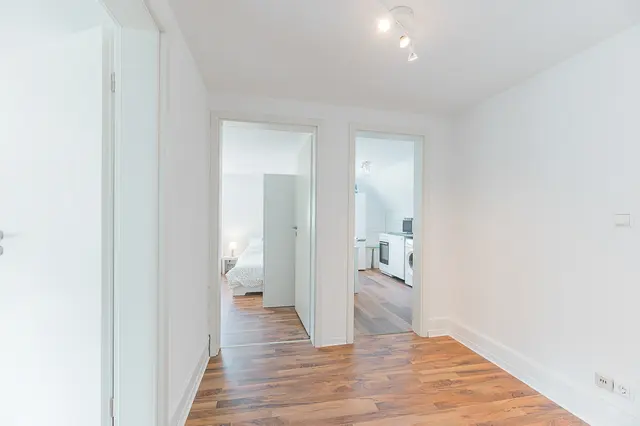 BW22 | 4 Raum Apartment für 8 | Lorch — RAUMSCHMIDE GmbH, Ihr Partner für möblierte Unterkünfte (8/11)