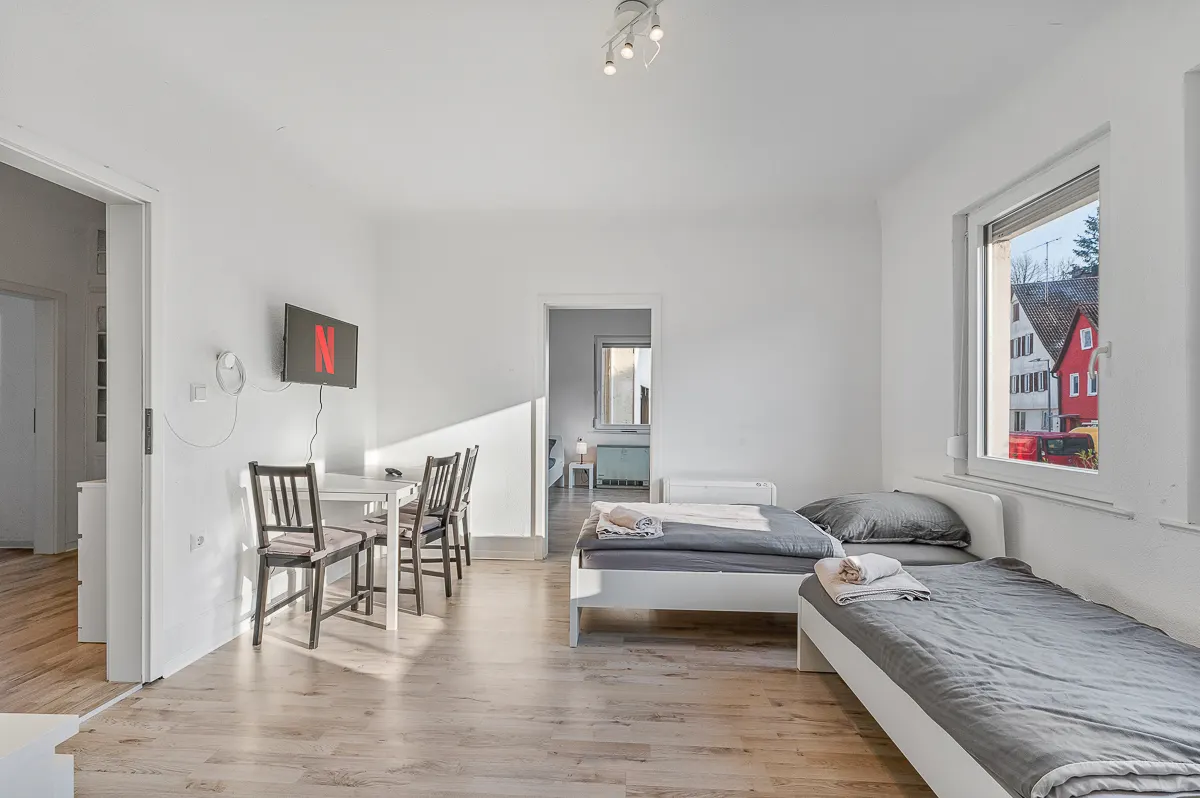 BW24 | 4 Room Apartment for 9 on first floor | Lorch – RAUMSCHMIDE GmbH