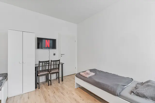 BW24 | 4 Room Apartment for 9 on first floor | Lorch — RAUMSCHMIDE GmbH, Ihr Partner für möblierte Unterkünfte (14/17)
