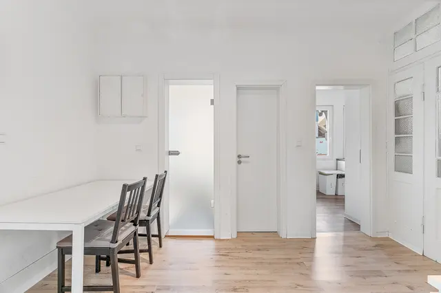 BW24 | 4 Room Apartment for 9 on first floor | Lorch — RAUMSCHMIDE GmbH, Ihr Partner für möblierte Unterkünfte (15/17)
