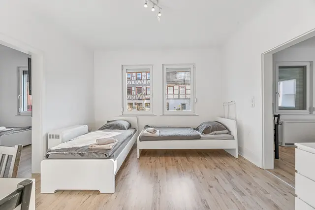 BW24 | 4 Room Apartment for 9 on first floor | Lorch — RAUMSCHMIDE GmbH, Ihr Partner für möblierte Unterkünfte (2/17)