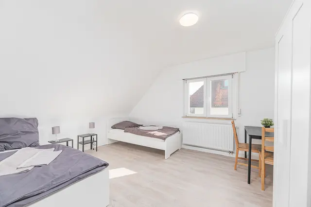 ES02C | 4 Raum Apartment | Altbach — RAUMSCHMIDE GmbH, Ihr Partner für möblierte Unterkünfte (2/12)