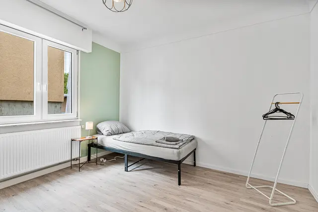 ES02F | 3 Room Apartment for 7 on first floor | Altbach — RAUMSCHMIDE GmbH,  Ihr Partner für möblierte Unterkünfte (2/12)