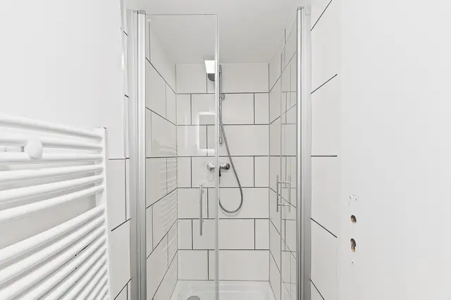HDH02 | 3 Raum Eck- Apartment für 7 | Heidenheim an der Brenz — RAUMSCHMIDE GmbH,  Ihr Partner für möblierte Unterkünfte (12/13)