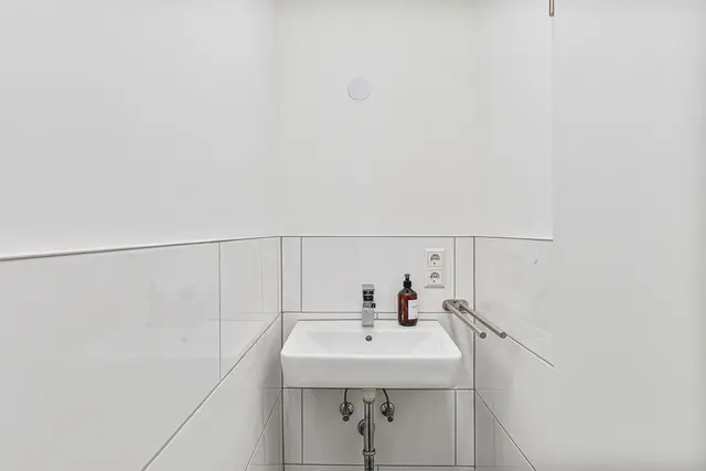 HDH11 | 2 Raum Apartment für 3 erster Stock | Heidenheim an der Brenz — RAUMSCHMIDE GmbH,  Ihr Partner für möblierte Unterkünfte (11/15)