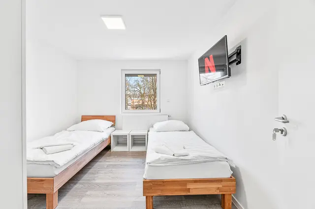 HDH12 | 2 Raum Apartment erster Stock | Heidenheim an der Brenz — RAUMSCHMIDE GmbH,  Ihr Partner für möblierte Unterkünfte (3/6)
