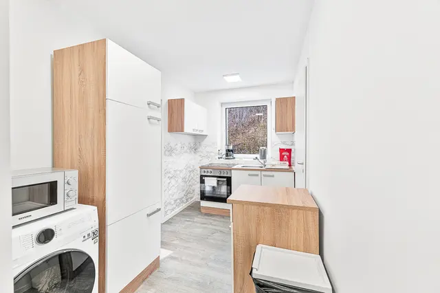 HDH13 | 3 Raum Eck- Apartment | Heidenheim an der Brenz — RAUMSCHMIDE GmbH,  Ihr Partner für möblierte Unterkünfte (10/13)