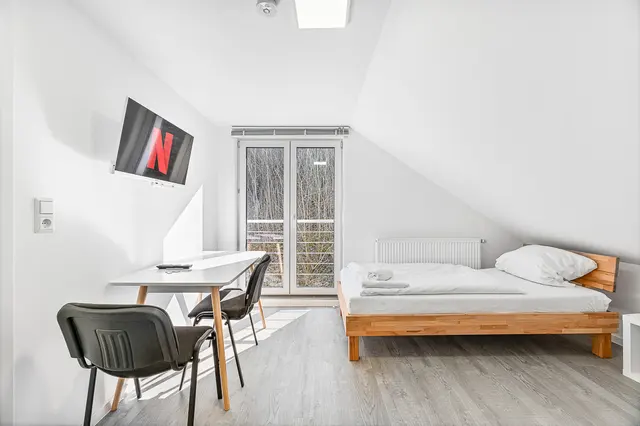 HDH24 | 4 Room Corner Apartment  | Heidenheim an der Brenz  — RAUMSCHMIDE GmbH,  Ihr Partner für möblierte Unterkünfte (2/15)