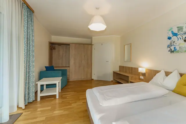 Alpenglocke XXL | Ruhig wohnen nahe Zentrum mit viel Platz zum fairen Preis — Schladming Appartements Maria Gruber GmbH, Schladming (7/11)