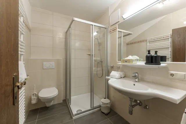 Alpine Four | Praktischer Smart Stay nahe Hauser Kaibling für Preisbewusste — Schladming Appartements Maria Gruber GmbH, Schladming (10/13)