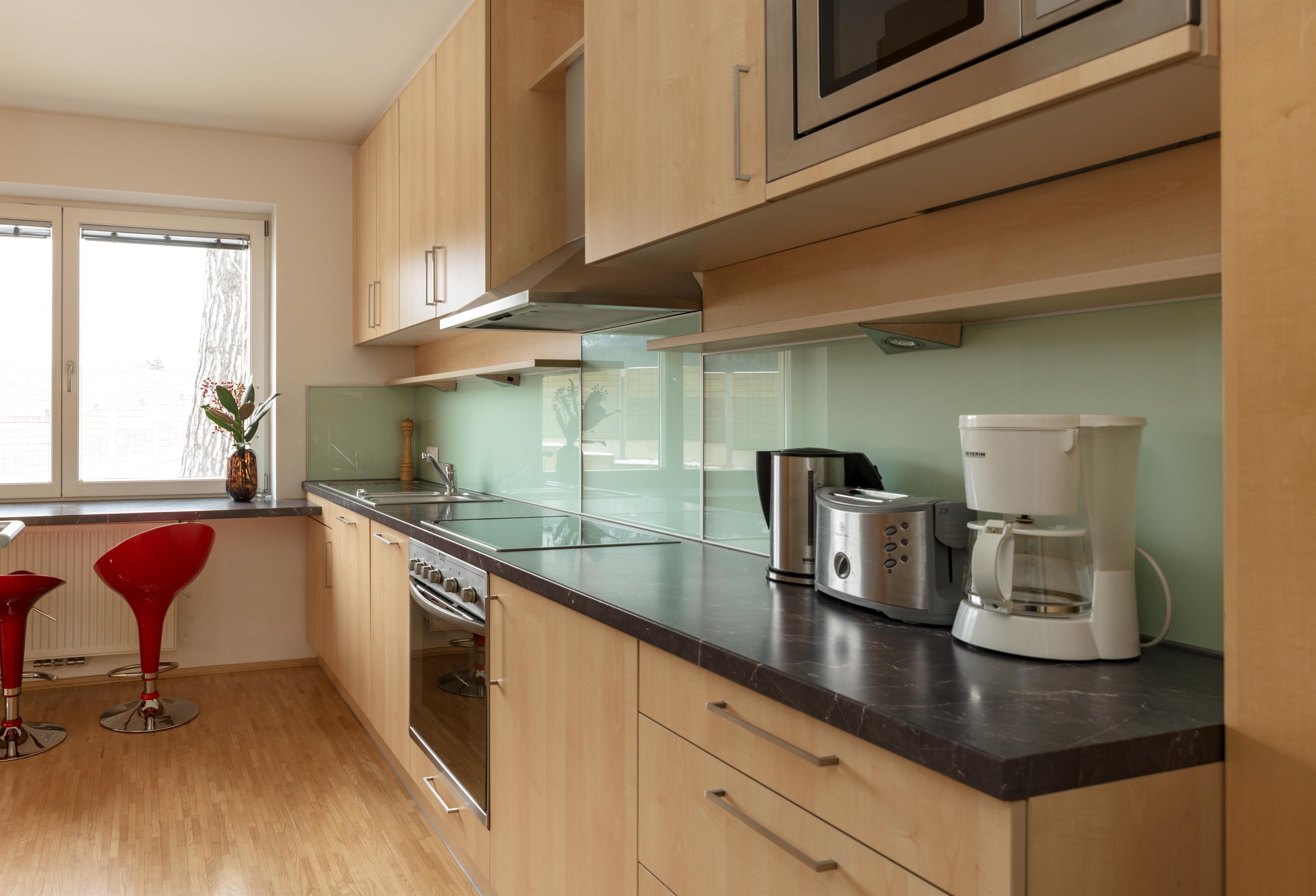 Augasse B10 Studio | Compact, modern studio right by Planai/Congress in the heart of Schladming — apartment at Schladming Appartements Maria Gruber GmbH, Schladming — photo 4 of 8