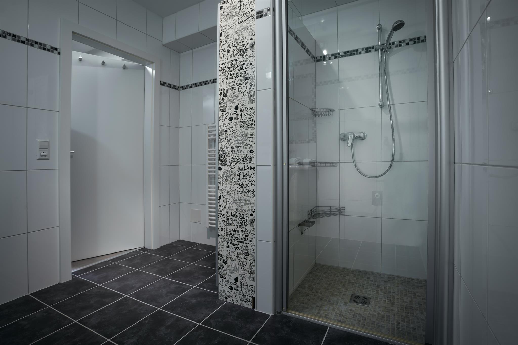 Augasse B7 | Spacious modern apartment right by Planai/Congress with terrace & Planai views — apartment at Schladming Appartements Maria Gruber GmbH, Schladming — photo 5 of 11