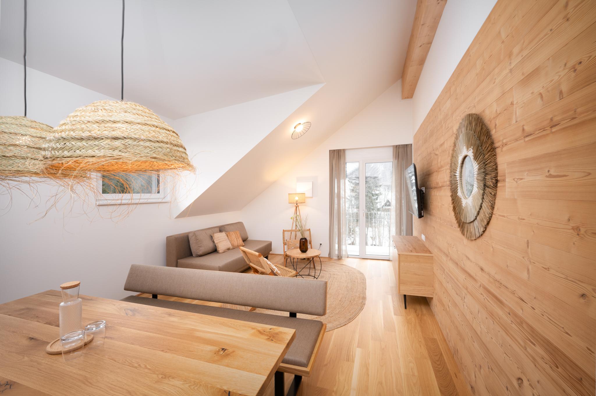 Basecamp Reiteralm 1.09 | 2 bedrooms with superior balcony on a higher floor | Evening sun & mountain view | Right at the Reiteralm valley station | Outdoor sauna, gym & social outdoor area — apartment at Schladming Appartements Maria Gruber GmbH, Schladming — photo 2 of 17