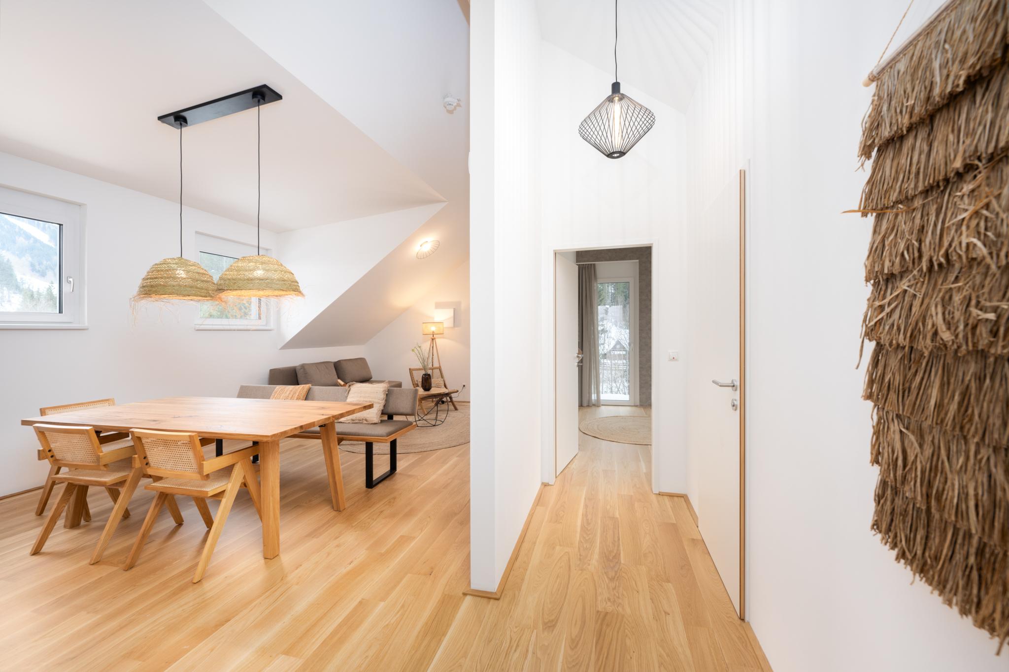 Basecamp Reiteralm 1.10 | 2 bedrooms with superior balcony on a higher floor | Sunny side | Right at the Reiteralm valley station | Outdoor sauna, gym & social outdoor area – Schladming Appartements Maria Gruber GmbH