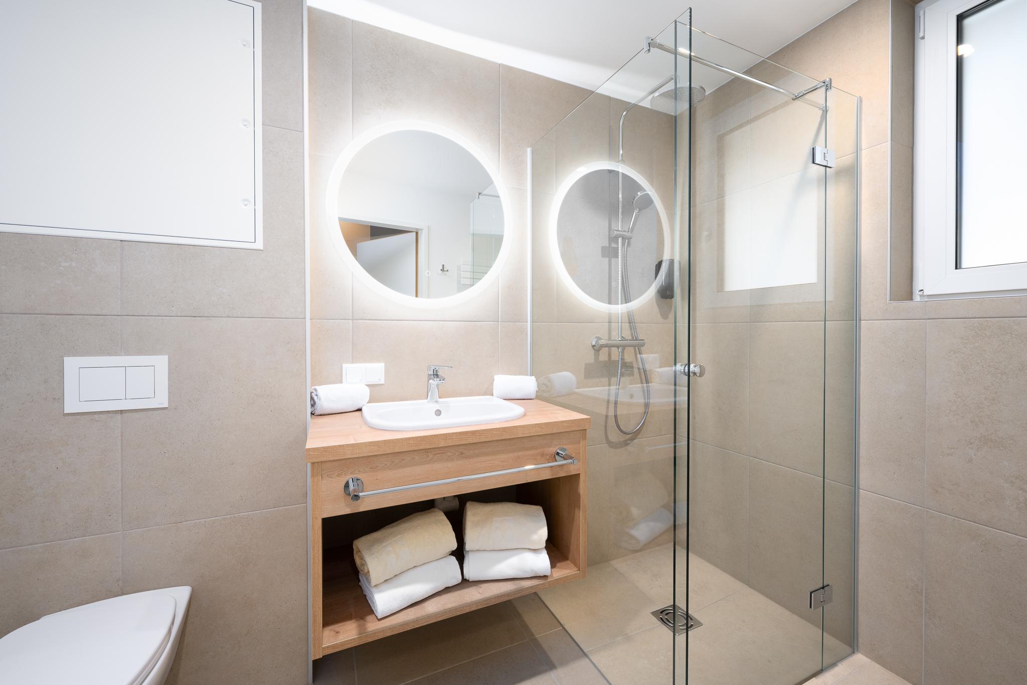 Basecamp Reiteralm 2.02 | Studio with garden | Sunny side | Right at the Reiteralm valley station | Outdoor sauna, gym & social outdoor garden — apartment at Schladming Appartements Maria Gruber GmbH, Schladming — photo 6 of 15