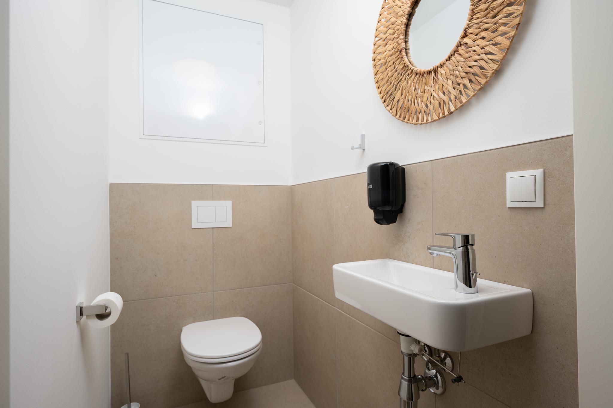 Basecamp Reiteralm 2.05 | 2 bedrooms with balcony on a higher floor | Sunny side with evening sun | Right at the Reiteralm valley station | Outdoor sauna, gym & social outdoor area — apartment at Schladming Appartements Maria Gruber GmbH, Schladming — photo 7 of 18