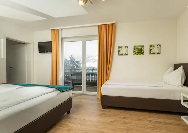 Bella Vista Large Top 4 | Moderner Aktiv-Stay am Talbach nahe Zentrum & Planai | Balkon & Bergblick — Schladming Appartements Maria Gruber GmbH, Schladming (5/12)