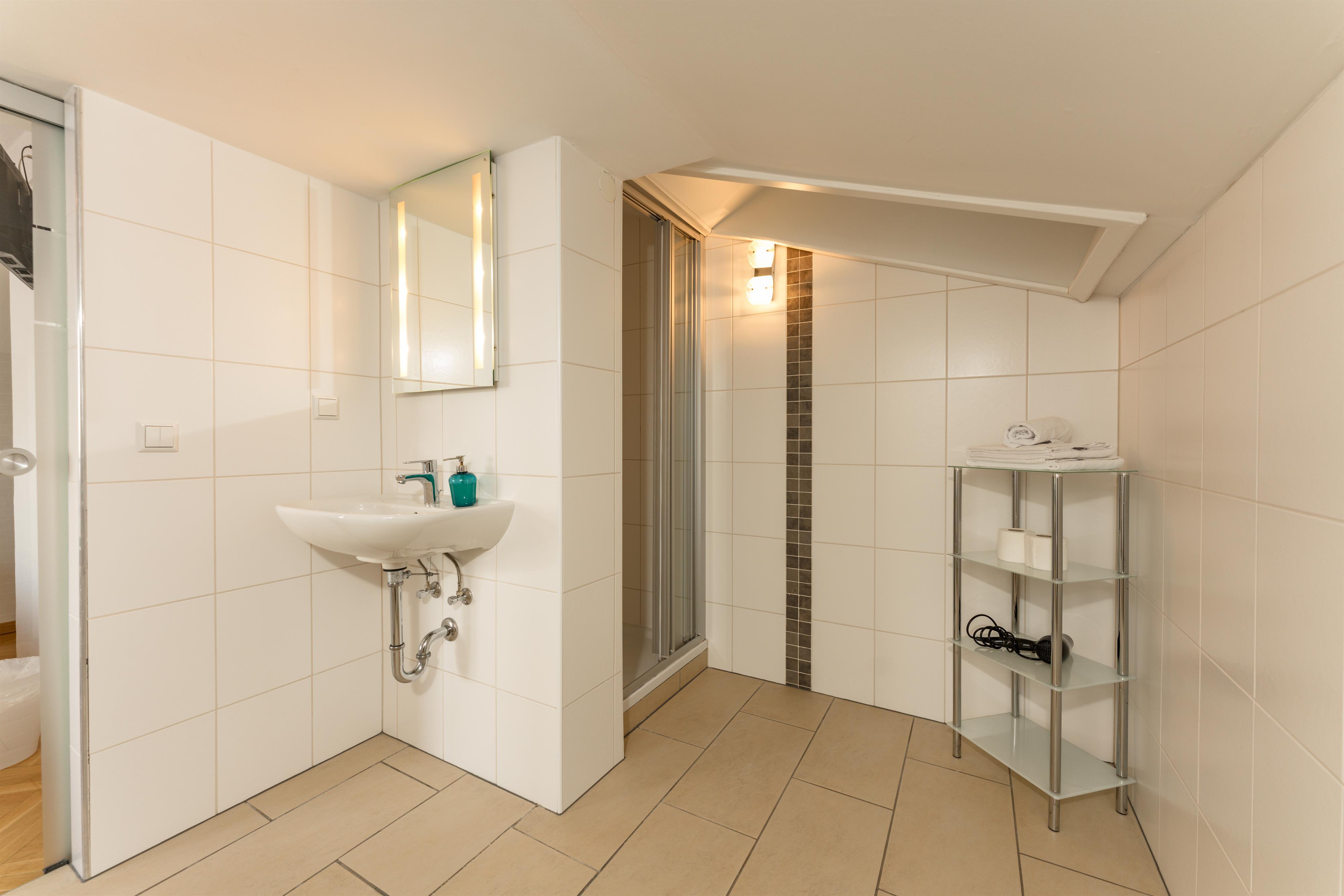 Bella Vista XXL Top 5| Spacious active retreat by the Talbach in a peaceful central location with Schladming & Dachstein views — apartment at Schladming Appartements Maria Gruber GmbH, Schladming — photo 11 of 16