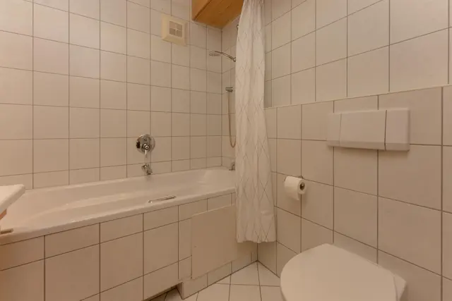 Berggasse XL | Gediegene Auszeit in ruhiger Premiumlage nahe Planai & Zentrum mit Westterrasse & Rohrmoosblick — Schladming Appartements Maria Gruber GmbH, Schladming (4/11)
