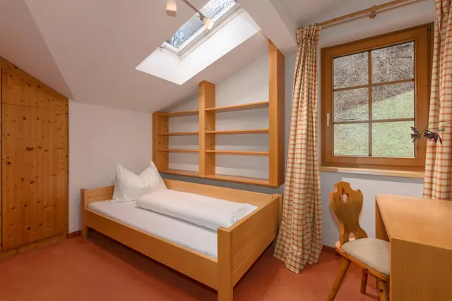 Berggasse XL | Gediegene Auszeit in ruhiger Premiumlage nahe Planai & Zentrum mit Westterrasse & Rohrmoosblick — Schladming Appartements Maria Gruber GmbH, Schladming (5/11)