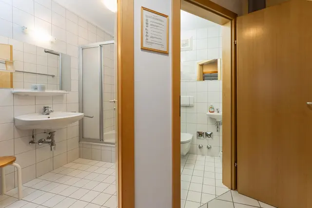 Centro City Top 8 | Mittendrin in Schladming nahe Planai mit Südbalkon & Stadtblick — Schladming Appartements Maria Gruber GmbH, Schladming (8/9)