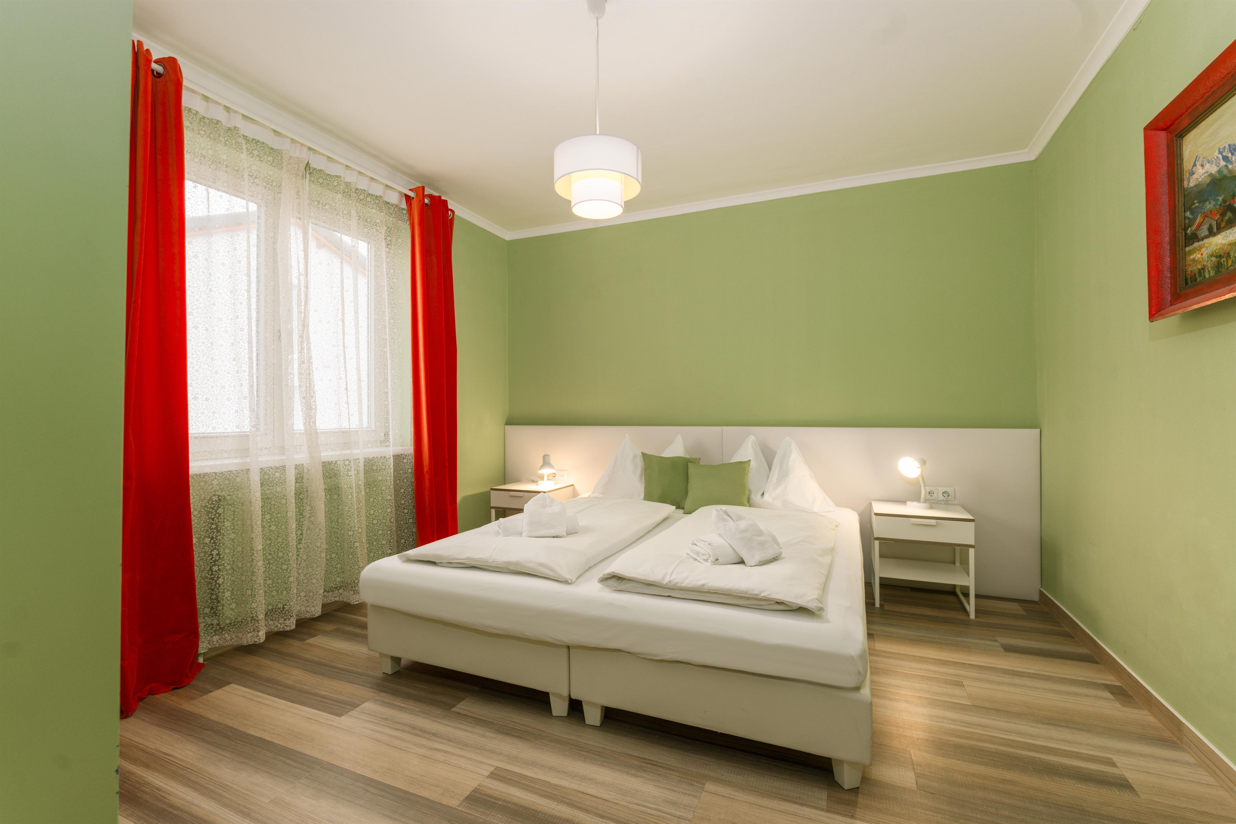 Centro Penthouse | Spacious penthouse in a prime location near Planai with private rooftop terrace & Dachstein views — apartment at Schladming Appartements Maria Gruber GmbH, Schladming — photo 6 of 17