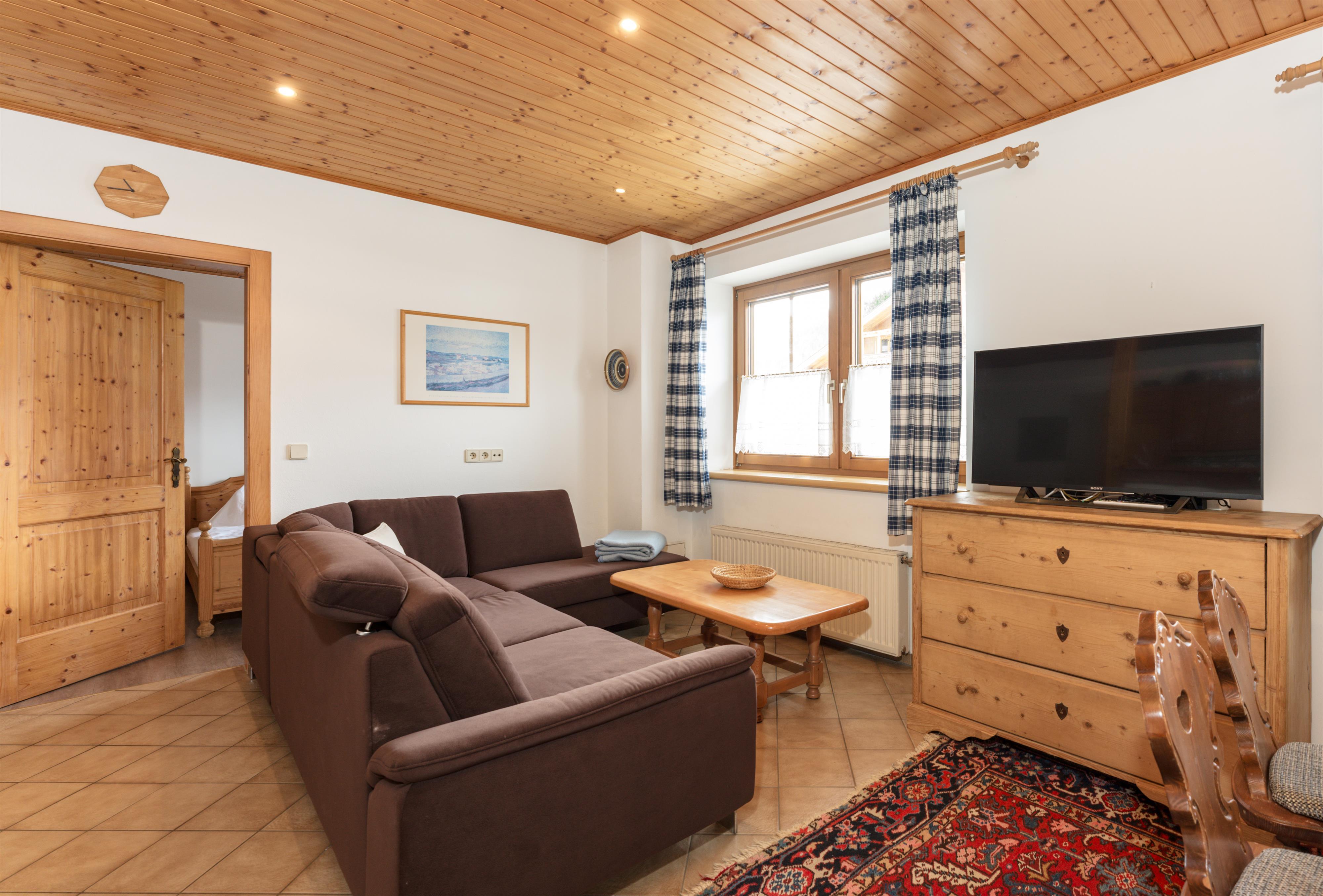 Coburg Apartments Top 1 Classic Planai Base | Smart stay in a prime location next to Planai — apartment at Schladming Appartements Maria Gruber GmbH, Schladming — photo 2 of 10