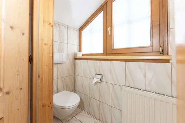 Coburg Appartements Top 4 Sky Planai Base | Gemütlicher Alpine Stay im obersten Stock mit Balkon & Planai-Blick — Schladming Appartements Maria Gruber GmbH, Schladming (8/10)