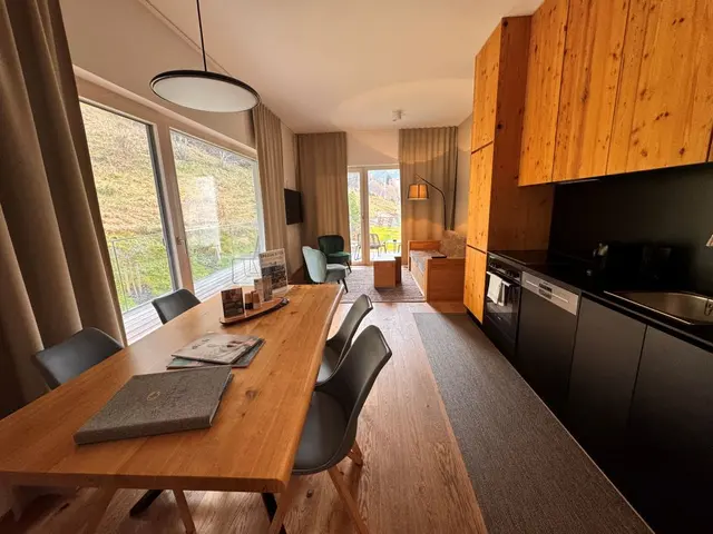 Coburg ONE | Pool View | Breakfast & Sunny Boutique Ease — Schladming Appartements Maria Gruber GmbH, Schladming (2/31)