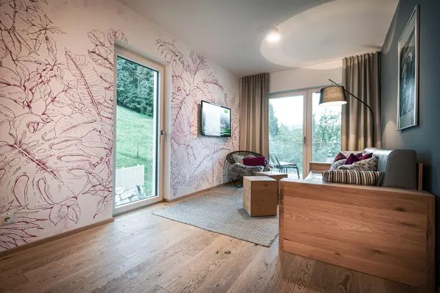 Coburg QUEEN Bardot | Zwembadzicht, zonsondergang balkon & ontbijt — Schladming Appartements Maria Gruber GmbH, Schladming (13/30)